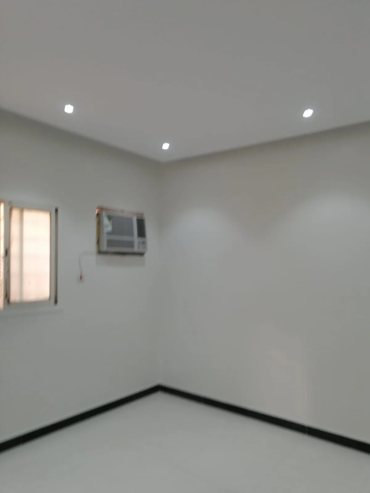 الديكورات والتصميم الداخلي